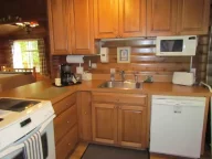 petes place log cabin6 192x144