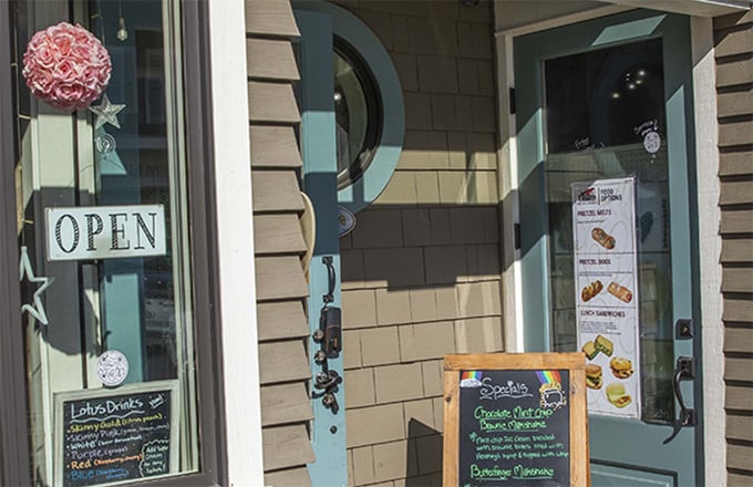 about-langley-chamber-restaurant-guide