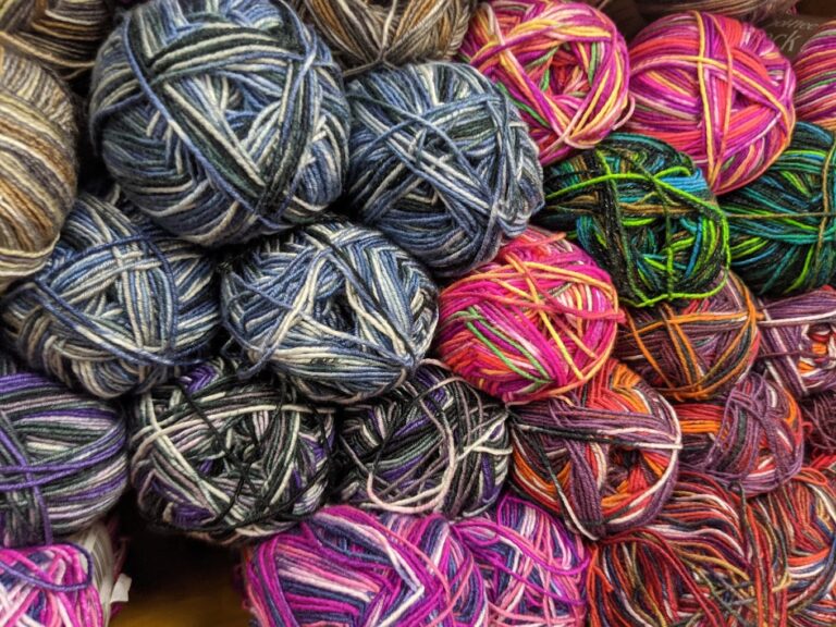 caseys crafts8 768x576