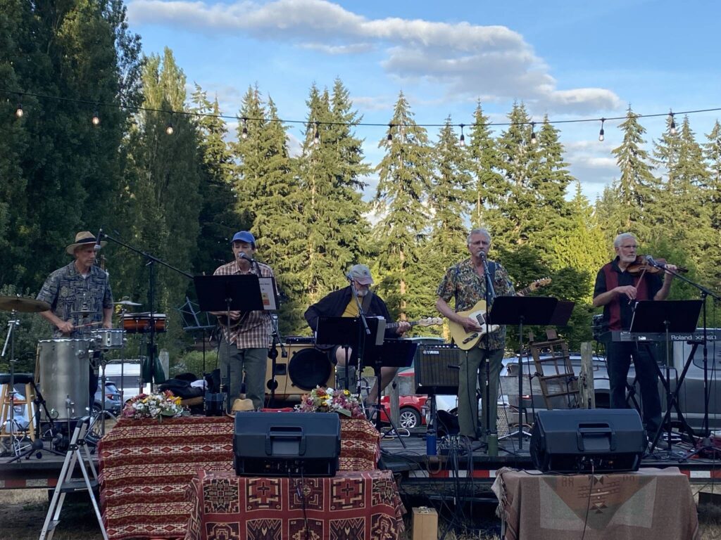 HeggenesValleyBand